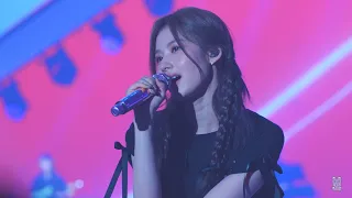 230416 [4K] 트와이스 콘서트 WALLFLOWER 사나 (SANA) 직캠