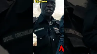 Corrupt Nigerian Police Officer demands MONEY NG[S7 -E62] - Itchy Boots