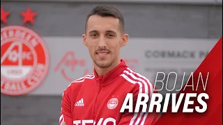 He's here... Bojan Miovski arrives in Aberdeen!