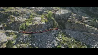 Le Train d'Artouste en Vallée d'Ossau (France), vue du ciel avec drone DJI Air 2S