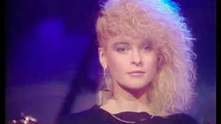 Iveta Bartošová - Útoč láskou (1988)