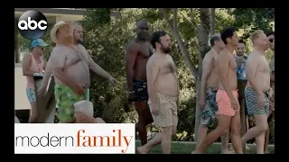 Best Modern Family scene ever! Pool party Season 11