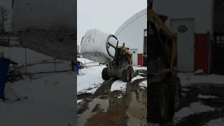 How to Feed Wrapped Hay to Sheep