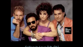 Miami Sound Machine - Falling In Love (Uh Oh) (LYRICS)