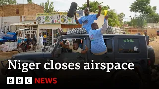 Niger coup leaders shut country’s airspace - BBC News