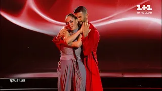 Julia Sanina and Dima Zhuk – Foxtrot – Dancing with the Stars. Season 7