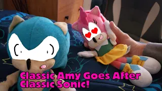 Sonic Plush Shorts #19: Classic Amy Goes After Classic Sonic!