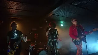 The Rezillos - River Deep, Mountain High + I Can't Stand My Baby - Paris - 29/11/2017