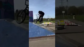 Team rider @florian_foerst with a session at Sindelfingen’s finest, Glaspalast Skatepark. #bmx