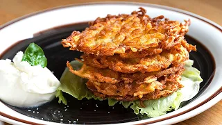 Patatas fritas crujientes ∴Una nueva forma de comer patatas fritas ∴Latkes o tortitas de papa