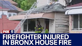 Firefighter injured battling Bronx house fire