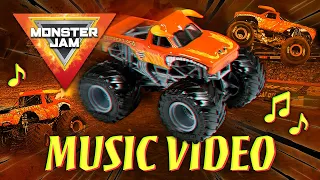 El Toro Loco Fan Music Video 🐂🎶 | Monster Jam Trucks Song #2