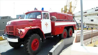 Compilation of Ukrainian fire trucks responding