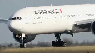 Horrible Landing from B777, Incredible Scenes from Aviation