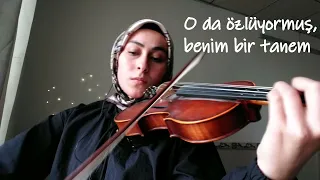 Caddelerde Rüzgar  Keman-Lyrics