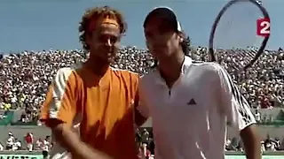 Gustavo Kuerten vs Fernando Gonzalez 2002 Roland Garros R3 Highlights
