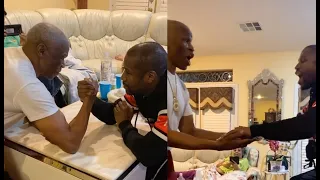 Floyd Mayweather Arm Wrestles His Dad And Plays Hot Hands With Family On New Years