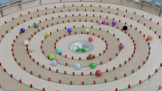 Center - 3D Marble Race