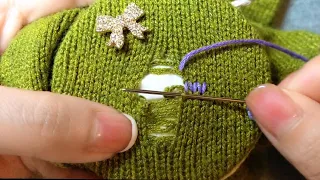 How to Mend a Hole in the Sweater in a Few Minutes