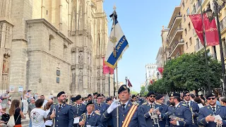 🎶 ¡ESPECTACULAR! [4k] AM Sta María Magdalena Arahal abriendo cortejo | Hiniesta Gloriosa | 26 Mayo |