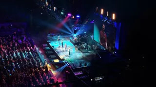 DOOBIE BROTHERS- LISTEN TO THE MUSIC / LIVE AT O2 ARENA