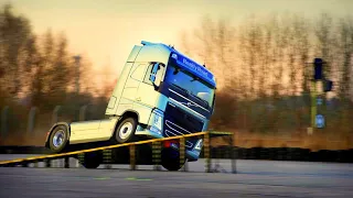 BEST TRUCKS CRASH TESTING & SAFETY DEMONSTRATIONS