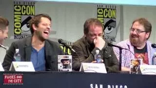 Supernatural ComicCon 2015 (hamster)