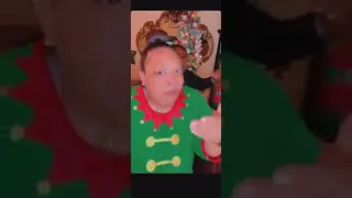 Christmas Karaoke Dancing Gone CRAZY (User Submitted) - America's Funniest Viral Videos