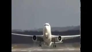 Посадка самолета!!!Посадки самолетов при сильном боковом ветре!