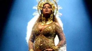 Beyonce Sexy MAMA Pregnacy Photoshoot