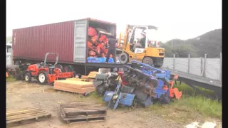 Loading of used japanese tractors and farming machines/K.H.S