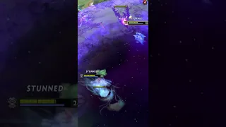 Faceless Void outplaying the enemies🔮