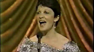 Linda Lavin on the 1987 TONY AWARDS!