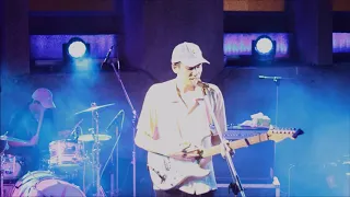 190203 Phum Viphurit - Paper Throne