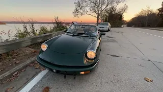 Starting and walking around the 1992 Alfa Romeo Spider Veloce.