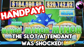 Even the Slot Attendant Was SHOCKED at This Jackpot on Huff n' More Puff!