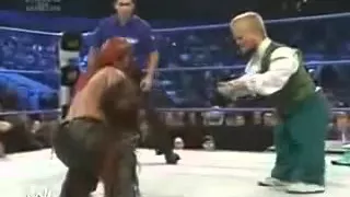 The boogeyman & mini boogeyman vs Finlay and Hornswoggle 2006