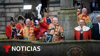 Los súbditos de Carlos III le juran lealtad dentro y fuera del Reino Unido | Noticias Telemundo