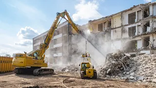 Sloop flats Beethovenlaan Doetinchem / building demolition / excavator skill / appartements / asmr