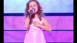 Solomia (6 years old) - "Ave Maria"
