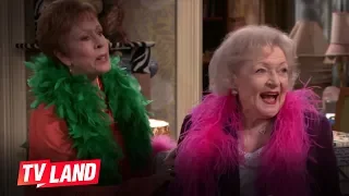 Hot in Cleveland: Betty White & Carol Burnett Reuinon