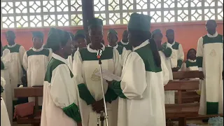 CORO SAN JUAN PABLO ll de Santa Maravillas de Jesús Pérez (Malabo. G.E)