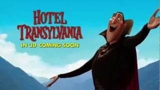 Hotel Transylvania - Movie Clip - Scooter with Dracula Intro