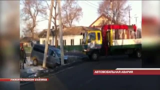 ДТП в центре Уссурийска: одна машина перевернулась, другая улетела в кювет