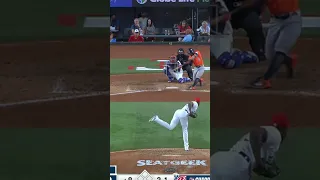 JOSE ALTUVE VS AROLDIS CHAPMAN 🤯😰🔥 #shorts #mlbbshorts #josealtuve #aroldischapman