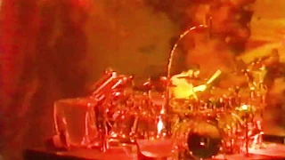 Korn Thoughtless live in Paris 2002 [Enhanced with new sound]