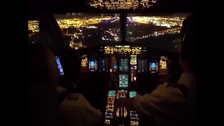 Ночная посадка самолета