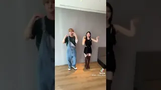 Lee Know and Dahyun - Talk That Talk Tiktok Challenge