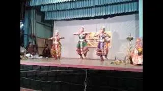 pooja dance 1new (15-3-2013)