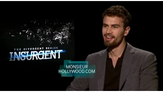 Theo James speaks French, Insurgent, Divergente 2, divergent, Shailene Woodley, interview